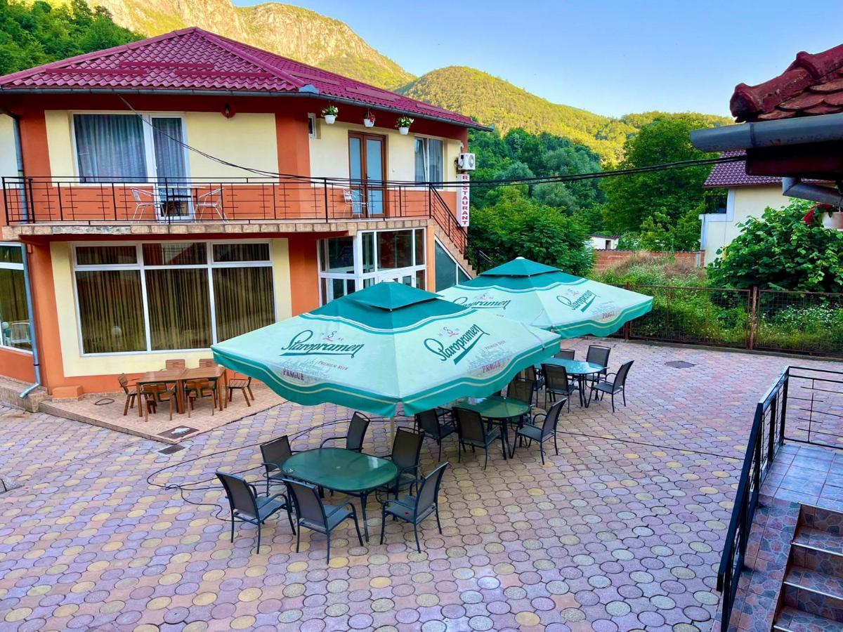 Pensiunea Orhideea Băile Herculane Exteriér fotografie