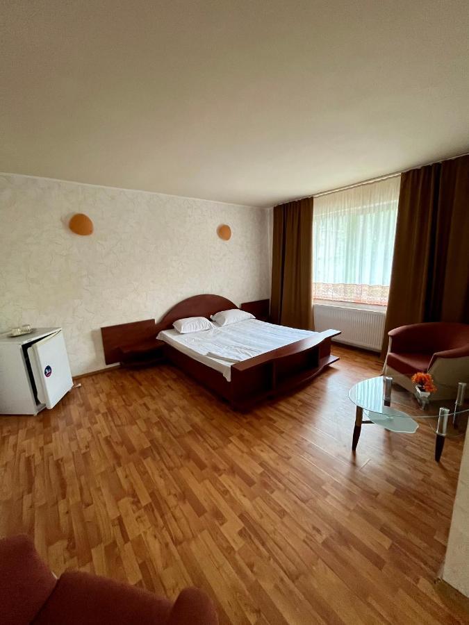Pensiunea Orhideea Băile Herculane Exteriér fotografie